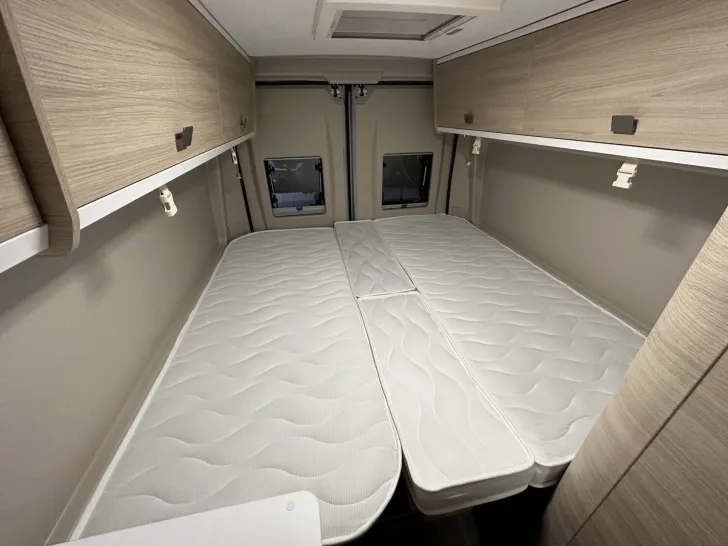 Fahrzeugbild Forster Livin Up FV636EBL Travel Line, Lanzarote #15