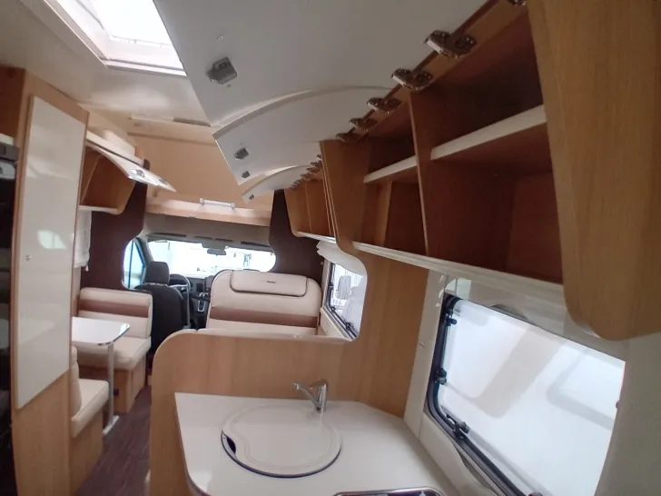 Fahrzeugbild Forster A 699 VB Automatik, Winter Paket, bis 6 Pers. #16