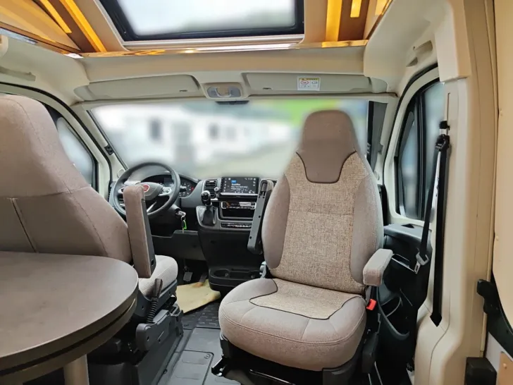 Fahrzeugbild Malibu Van comfort GT skyview 600 DB 20.910,- sparen! #11