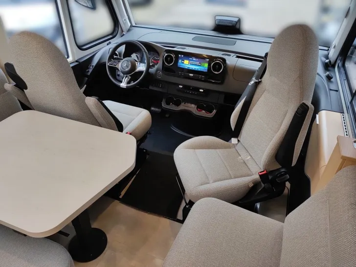 Fahrzeugbild Hymer B-Klasse MC I BlackLine 600 BMC-I, BMCI, B MC-I #11