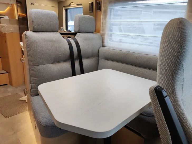 Fahrzeugbild Hymer B-Klasse MC I BlackLine 600 BMC-I, BMCI, B MC-I #12