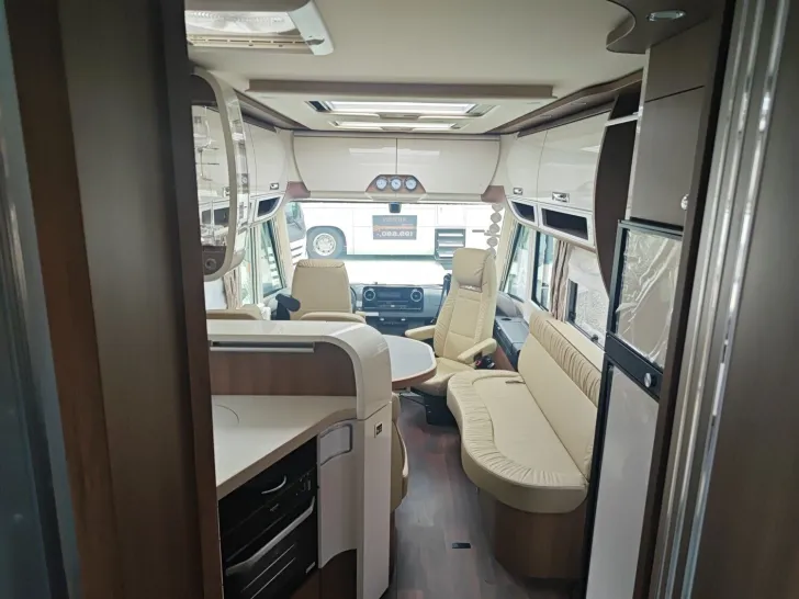 Fahrzeugbild Carthago chic e-line xl I I 61 LE SIE SPAREN 52.170,- #17