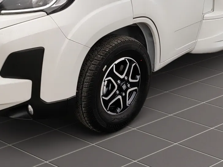 Fahrzeugbild Knaus L!VE TI PLATINUM SELECTION 700 MEG Live #6