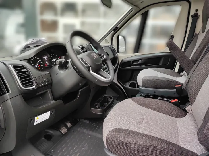 Fahrzeugbild Knaus L!VE TI PLATINUM SELECTION 700 MEG Live #7