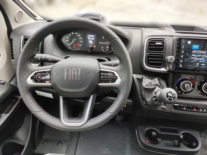 Fahrzeugbild Knaus L!VE TI PLATINUM SELECTION 650 MEG Live #8