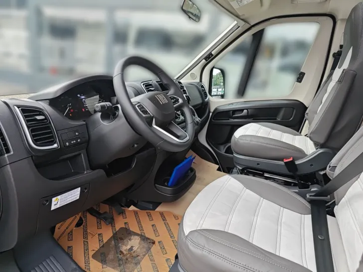 Fahrzeugbild Sunlight Adventure T 58 !! Sie sparen 8.604,- !! #7