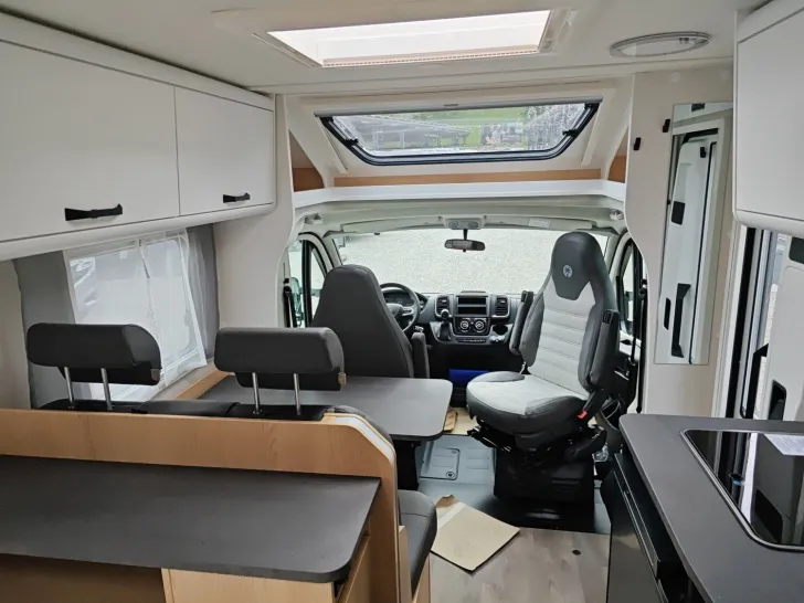 Fahrzeugbild Sunlight Adventure T 58 !! Sie sparen 8.604,- !! #19