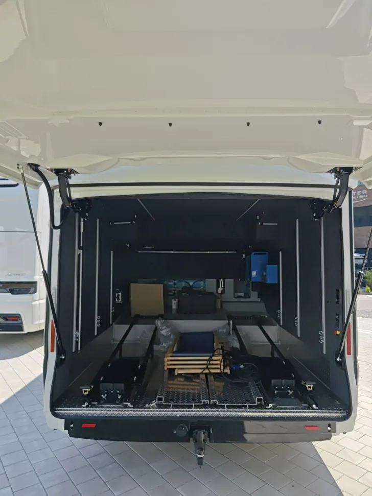Fahrzeugbild Morelo Grand Empire 105 GB MB Actros 1846L- LP728.310,- #15
