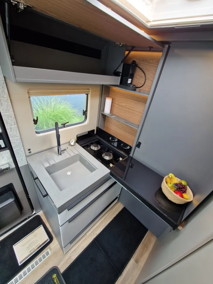 Fahrzeugbild Niesmann + Bischoff iSmove 6.9 E #24