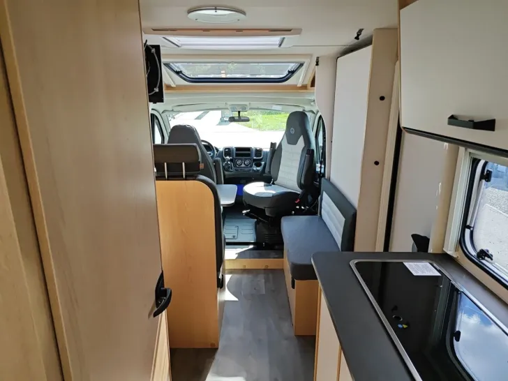 Fahrzeugbild Sunlight Adventure V 67S IC-LINE ! Sie sparen 6.574,- ! #20