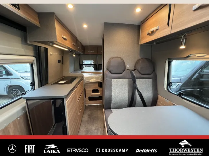 Fahrzeugbild Dethleffs Globetrail Classic 600 DK Fiat Aufstelldach SALE #13