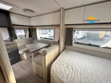 Fahrzeugbild Hobby De Luxe 400 SFe*WINTERAKTION* #25