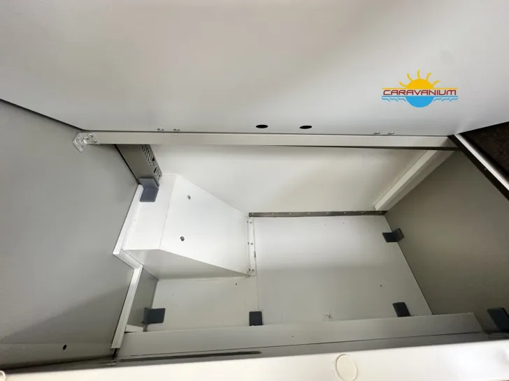 Fahrzeugbild Camppass CR 550i Darkness*AUTARK*MOVER* #26