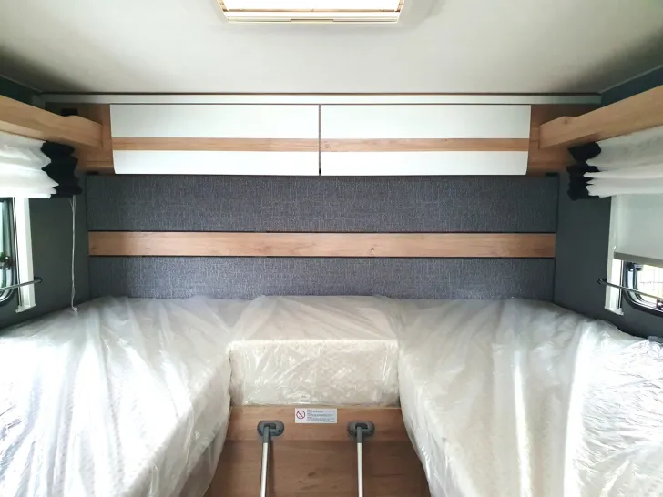 Fahrzeugbild Dethleffs Just Camp T 6812 EB / 3 AUSSTATTUNGSPAKETE #12