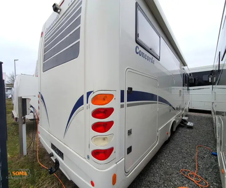 Fahrzeugbild Concorde Charisma 890 LS Iveco Eurocargo 900 910 L LI LSI #3