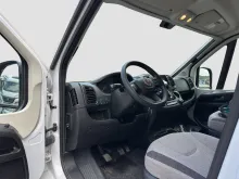 Fahrzeugbild Knaus BoxStar 600 LIFETIME mit Längsbetten und AHK #7