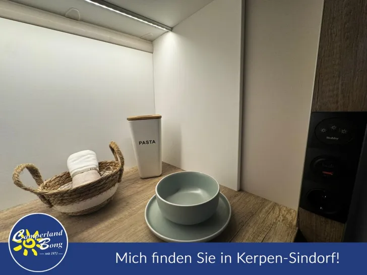 Fahrzeugbild Hobby Beachy 360 #11