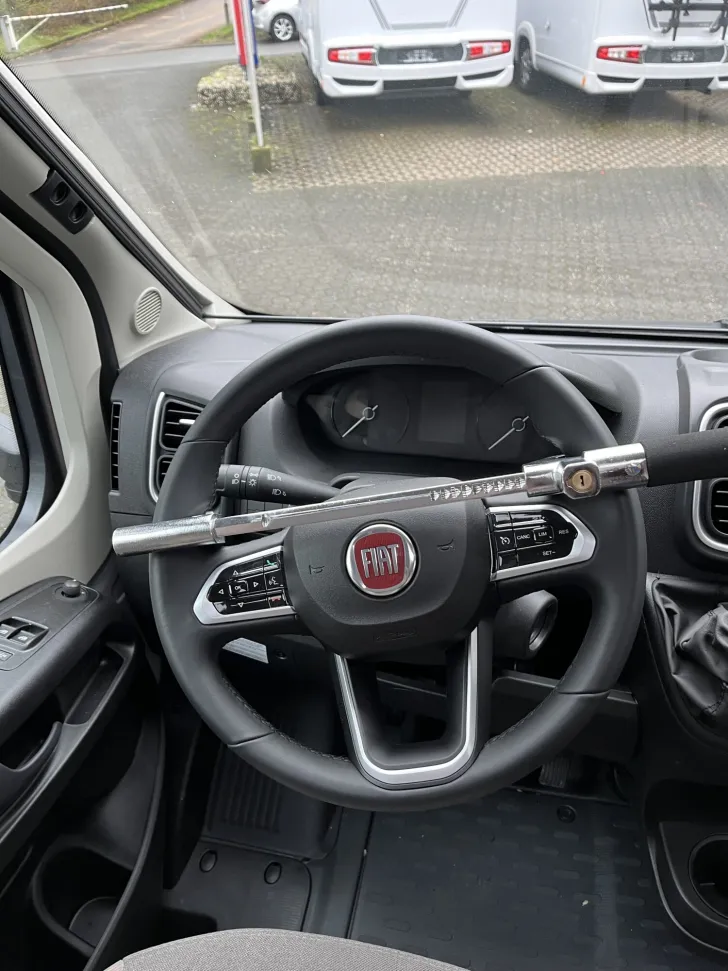 Fahrzeugbild LMC Cruiser V 646 G Kostenfreie Anlieferung !! #6