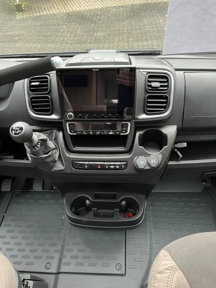 Fahrzeugbild LMC Cruiser V 646 G Kostenfreie Anlieferung !! #7