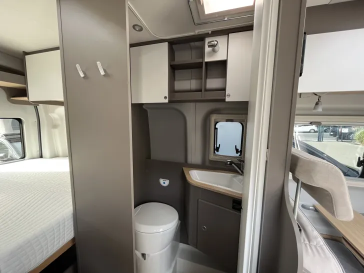 Fahrzeugbild LMC Innovan Active 590 active Mietwagen ABVERKAUF #13