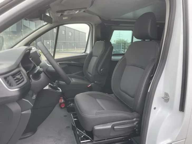 Fahrzeugbild Mooveo Campervan 2 Renault #11