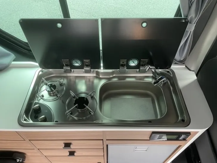 Fahrzeugbild Mooveo Campervan 2 Renault #16