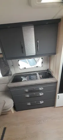 Fahrzeugbild Hobby De Luxe 460 UFe - SIE SPAREN 6.526,- Euro #6