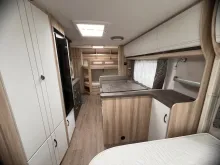 Fahrzeugbild Hobby De Luxe 560 KMFe - SIE SPAREN 9.533,-Euro #13