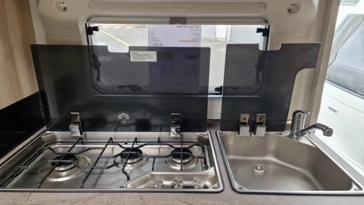 Fahrzeugbild Hobby De Luxe 560 KMFe - stark reduziert #8