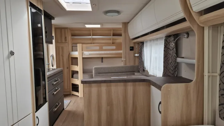 Fahrzeugbild Hobby De Luxe 560 KMFe - stark reduziert #14