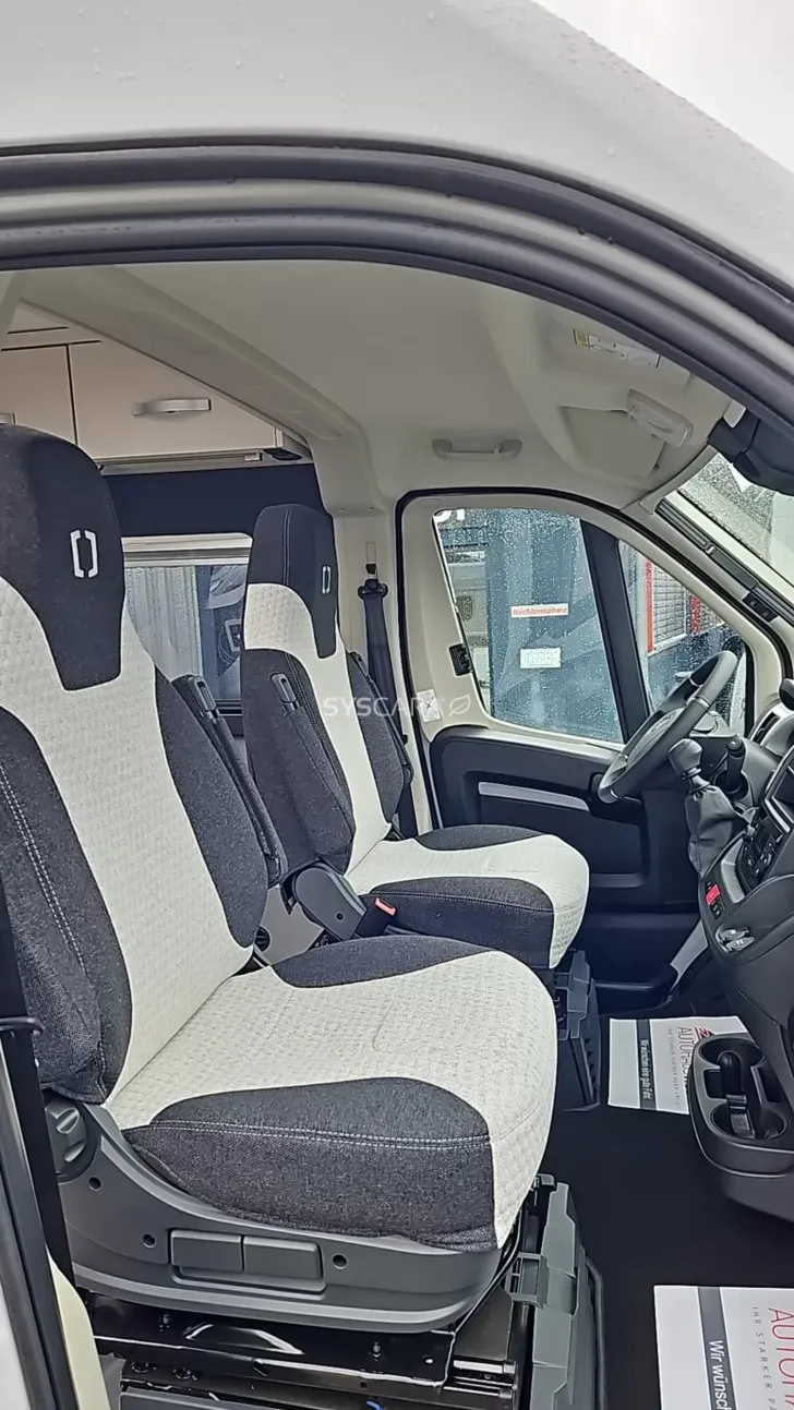 Fahrzeugbild Crosscamp Fiat CV FULL 640 Tageszulassung Unlimited Edition  Assistenzp. #7