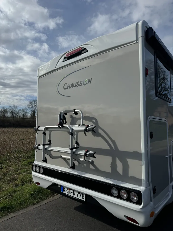 Fahrzeugbild Chausson Titanium Ultimate 777 alle Pakete,Hubbett #4