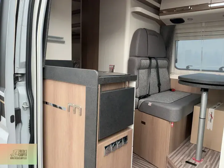 Fahrzeugbild Malibu Van comfort 640 LE Autom. Top Ausstattung #18