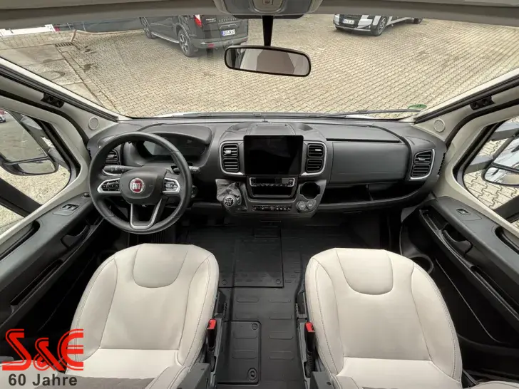 Fahrzeugbild Bürstner Lyseo TD 684 G #19