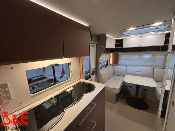 Fahrzeugbild Bürstner Averso 485 TS #13