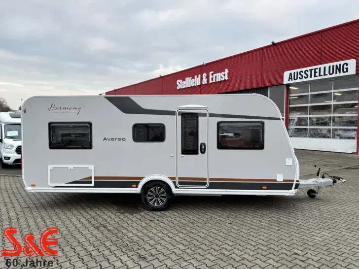Fahrzeugbild Bürstner Averso 535 TL #1