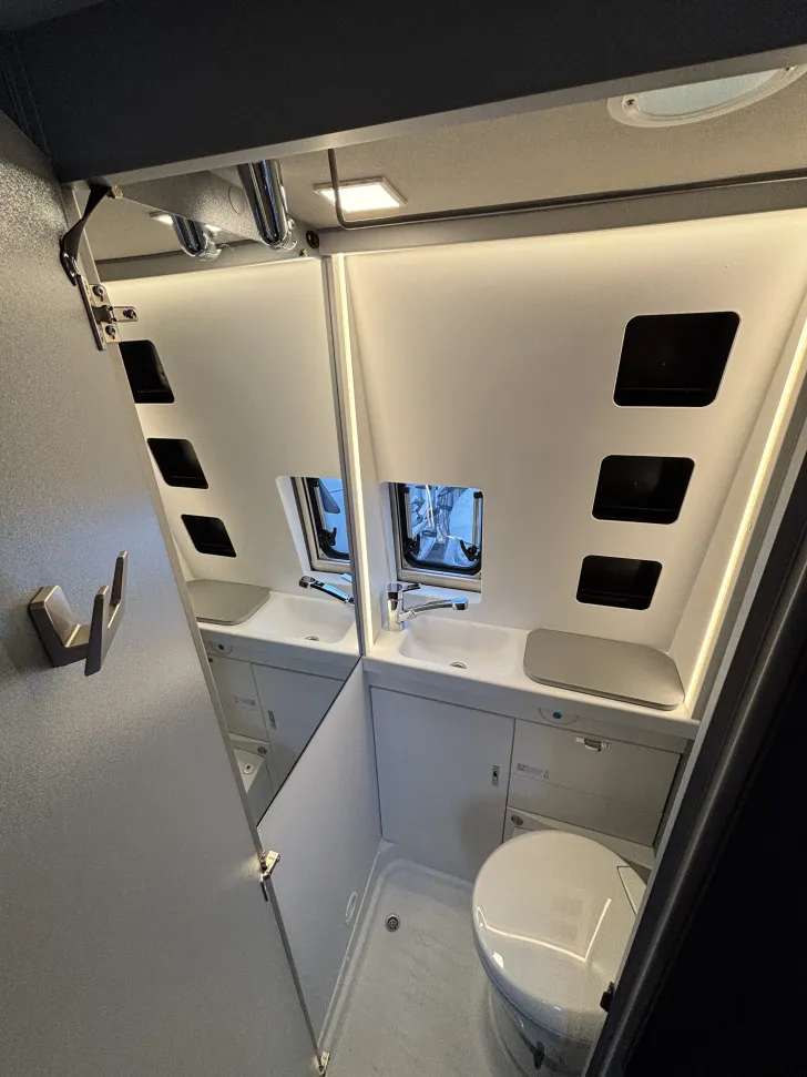 Fahrzeugbild Weinsberg CaraBus GREY 600 ME EDITION [FIRE] 2026! Autom. AHK Rahmenfenster #6