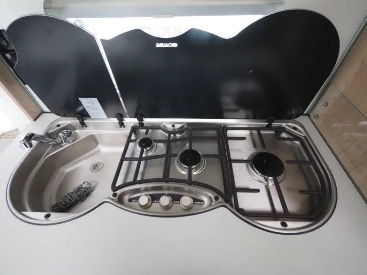 Fahrzeugbild Dethleffs Aero 470 FR, 31.967,-€ Listenpreis ! #8