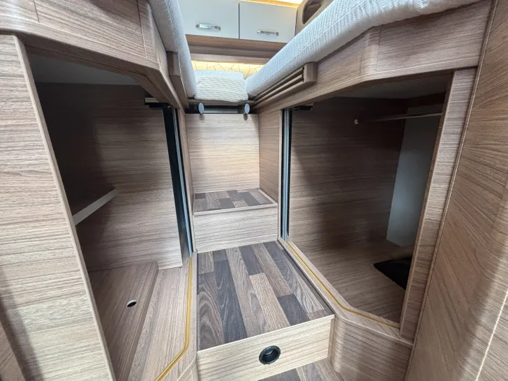 Fahrzeugbild Weinsberg CaraCompact 600 MEG EDITION [PEPPER] IsoFix Bodenheizg Rahmenfenst. #12