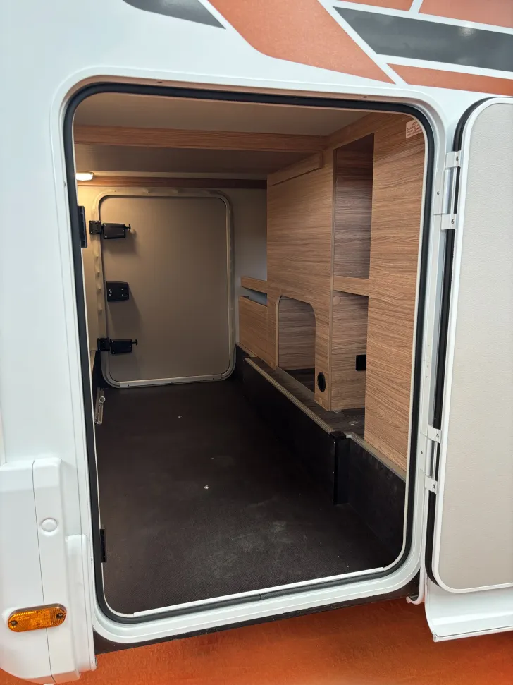 Fahrzeugbild Weinsberg CaraCompact 640 MEG EDITION [PEPPER] Voll-LED, DISTRONIC, HotPaket #15