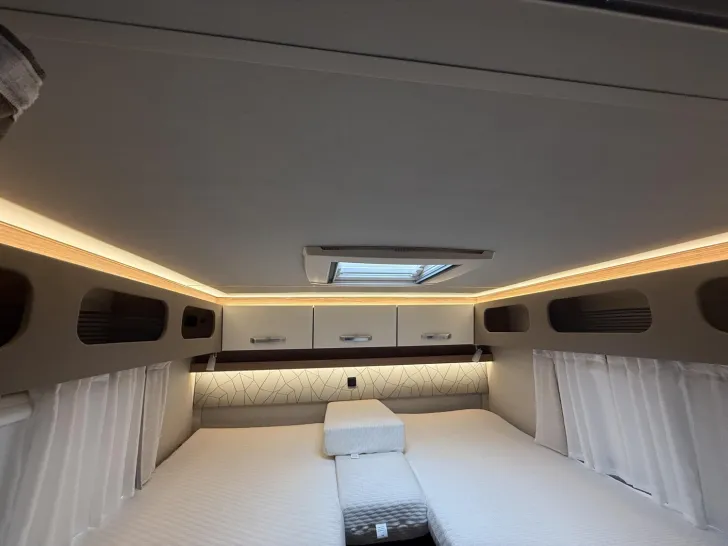 Fahrzeugbild Weinsberg CaraCompact EDITION PEPPER 600 MEG TV KLIMA NAVI #17