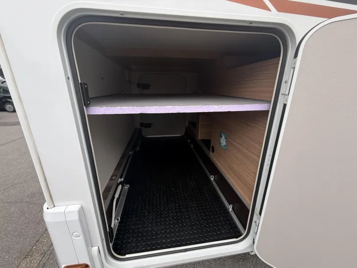 Fahrzeugbild Weinsberg CaraCompact EDITION PEPPER 600 MEG TV KLIMA NAVI #20