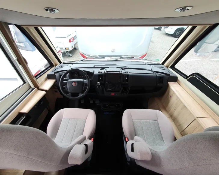 Fahrzeugbild Eura Mobil Integra Line 720  EB #7