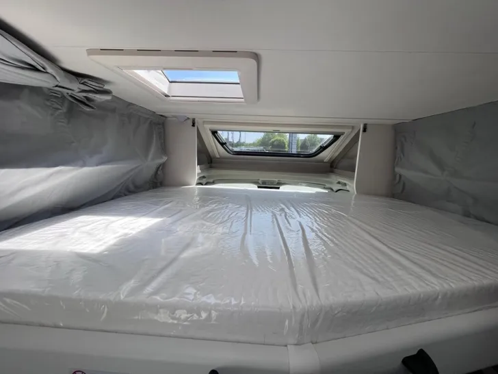 Fahrzeugbild Carado T 338 #9