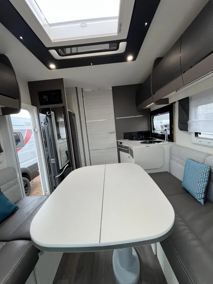 Fahrzeugbild Chausson Teilintegrierte 747 GA Welcome Premium 19 #4