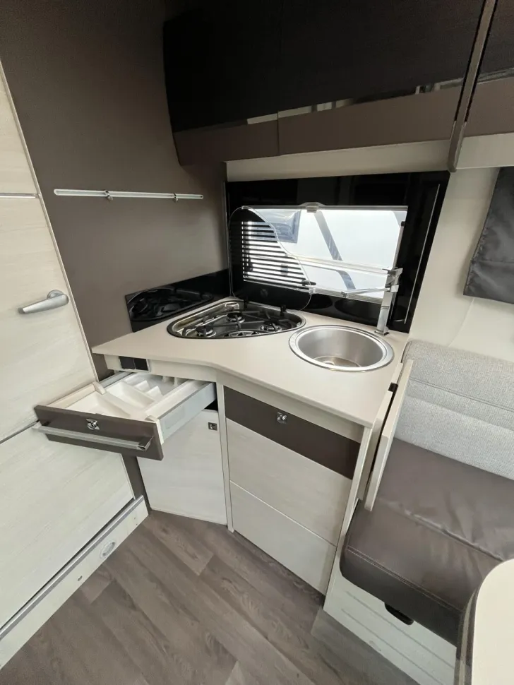 Fahrzeugbild Chausson Teilintegrierte 747 GA Welcome Premium 19 #7