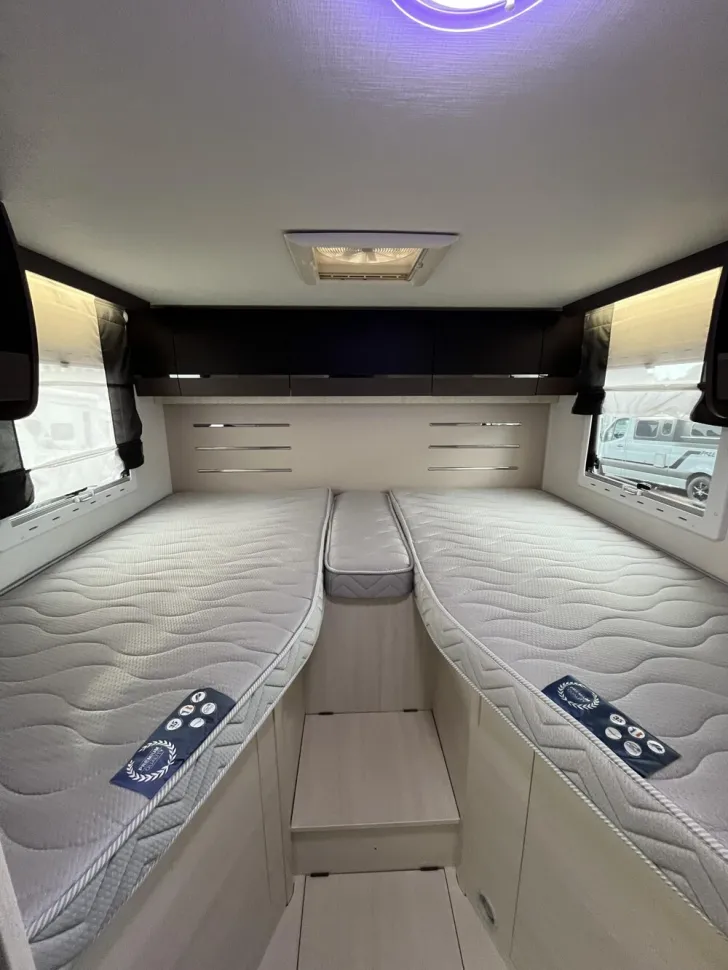 Fahrzeugbild Chausson Teilintegrierte 747 GA Welcome Premium 19 #9