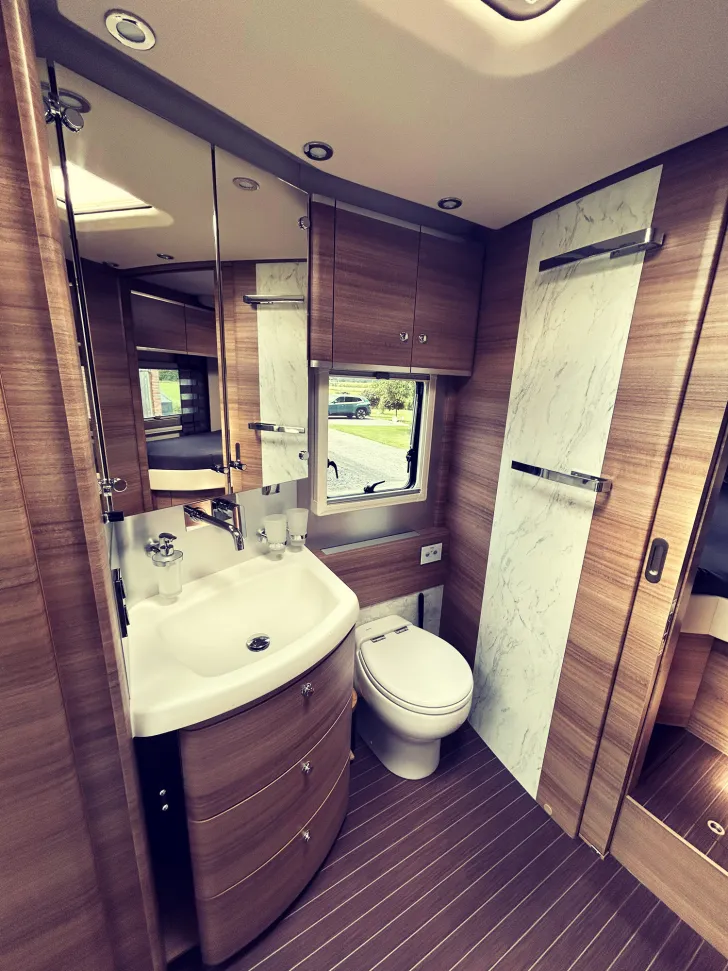 Fahrzeugbild Concorde Charisma #6