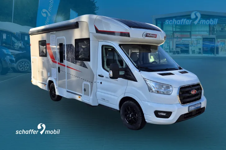 Fahrzeugbild Challenger GRAPHITE ULTIMATE 380 #1