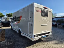 Fahrzeugbild Challenger GRAPHITE ULTIMATE 380 #4